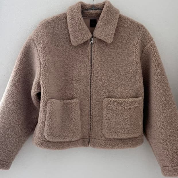 탑텐 뽀글이 숏 자켓 베이지 85