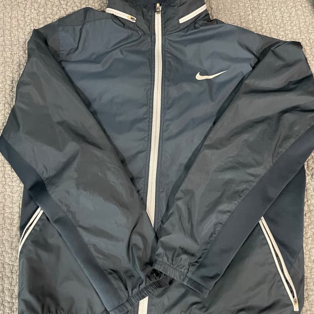 나이키 바람막이