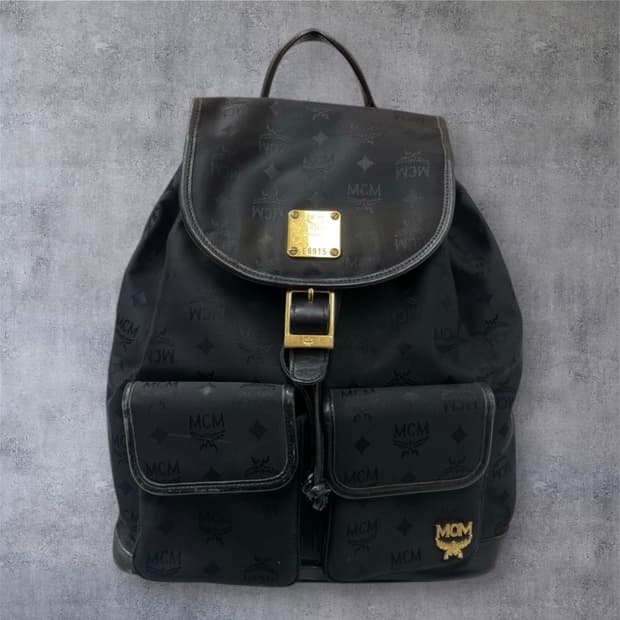 엠씨엠 Mcm 블랙 모노그램 포켓 백팩