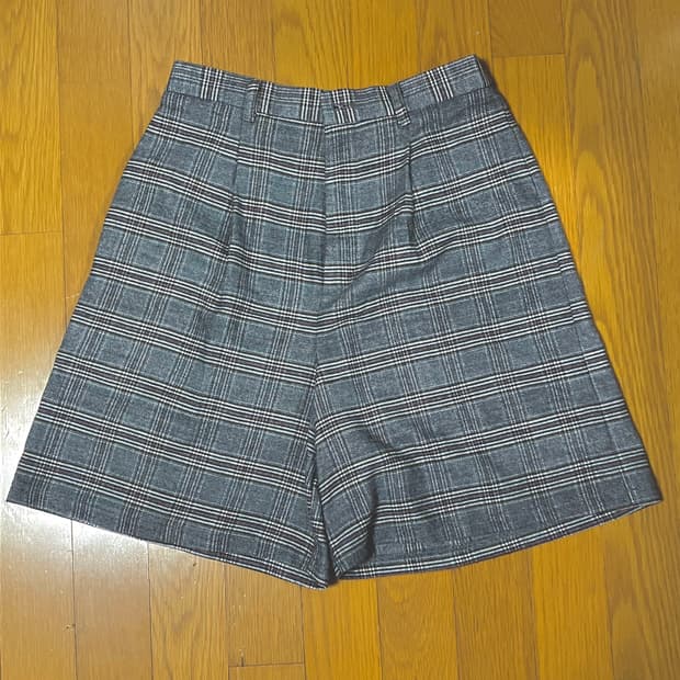 GU 회색 체크 미디 반바지