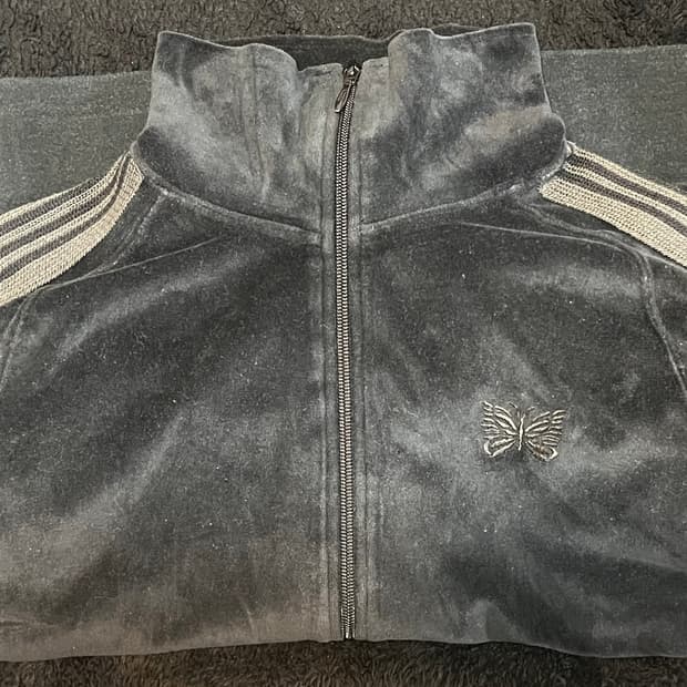 니들스x빔즈보이 별주 벨루어 트랙자켓