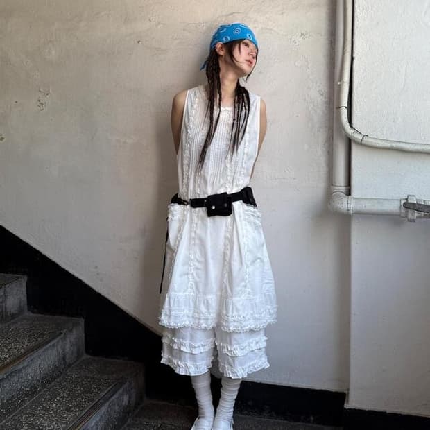 어나더랭귀지 포레스트 에이프런 드레스 아이보리