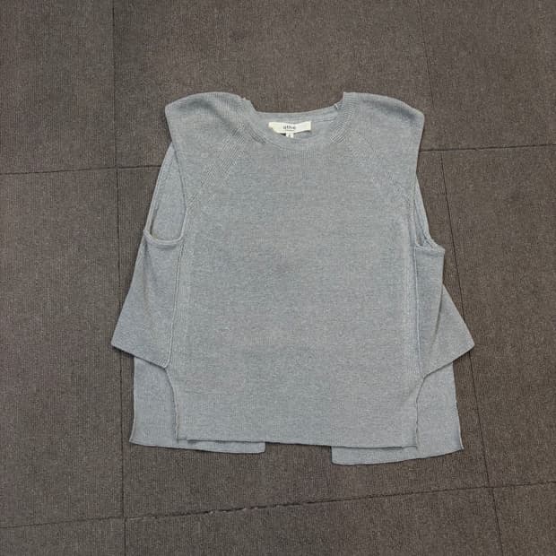 athe 바네사부르노 아떼 린넨혼방 베스트 탑 s