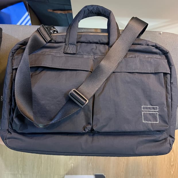 블랭코브 리포터백 블랙