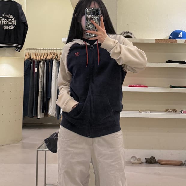 아디다스 빅 트레포일 후드집업 U1650