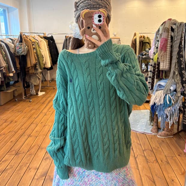 폴로 그린 꽈배기 니트