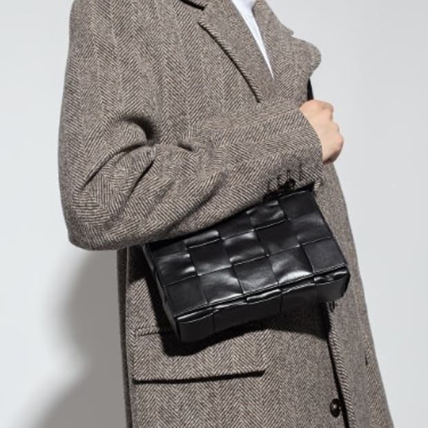 급 할인) 인트레치아토 블랙 크로스 백