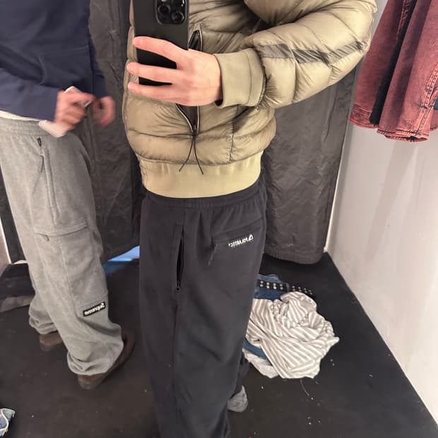 슈프림 폴라텍 조거팬츠 XL