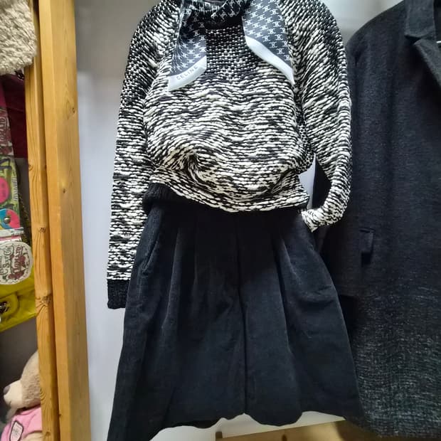 이로 니트. ouvir 코듀로이 버뮤다팬츠