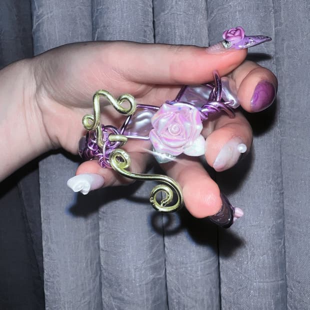 ཻུ۪۪۪۫ rose garden bracelet ꩓