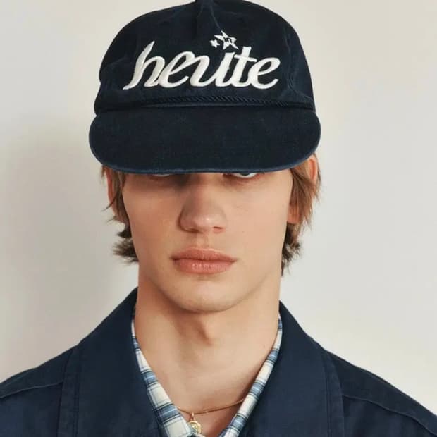 호이테 네이비 볼캡 모자 