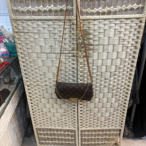 정품 루이비통 페이보릿 MM 팝니다