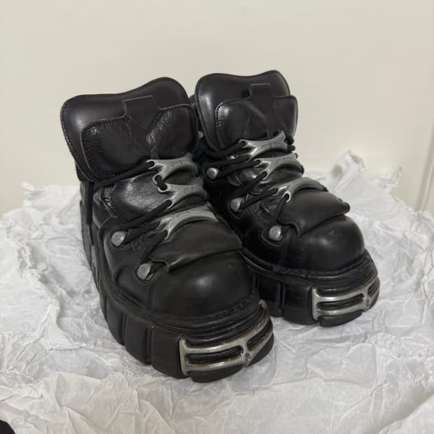 뉴락 메탈릭 아이코닉 클래식 플랫폼 하이탑 EU 39(250)