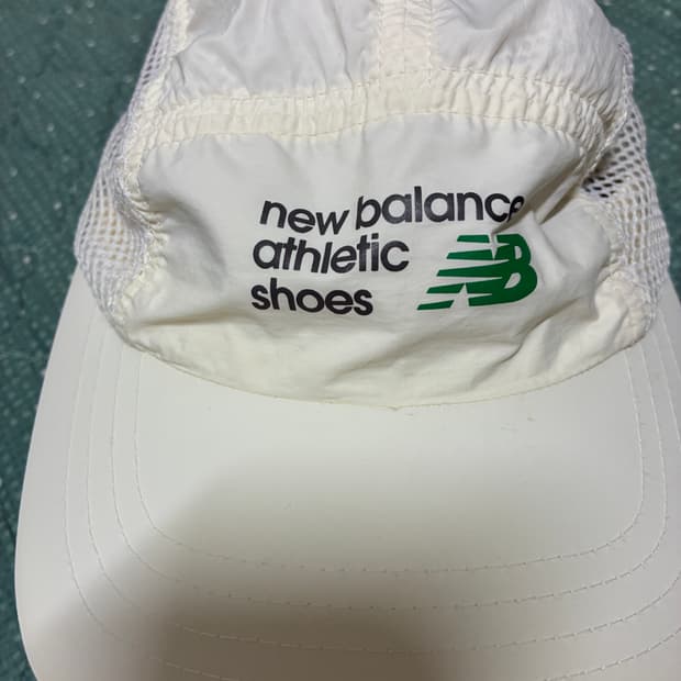 뉴발란스 러닝 모자 메쉬캡