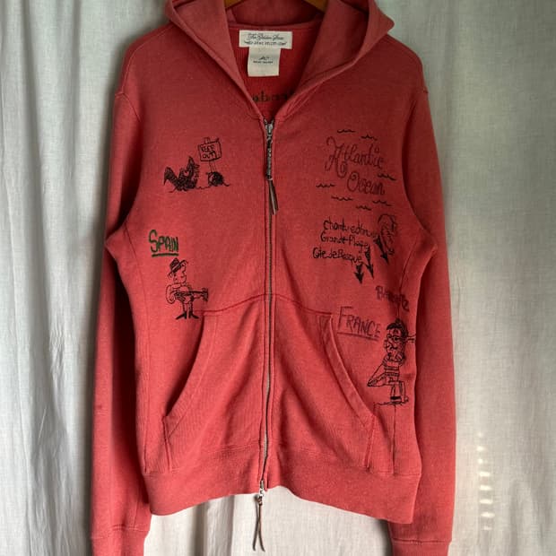 REMI RELIEF needlework hood zipup