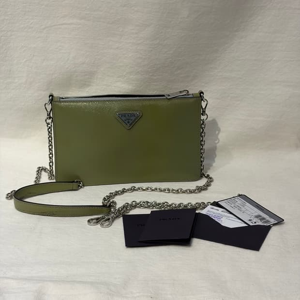 프라다 사피아노 체인 크로스백