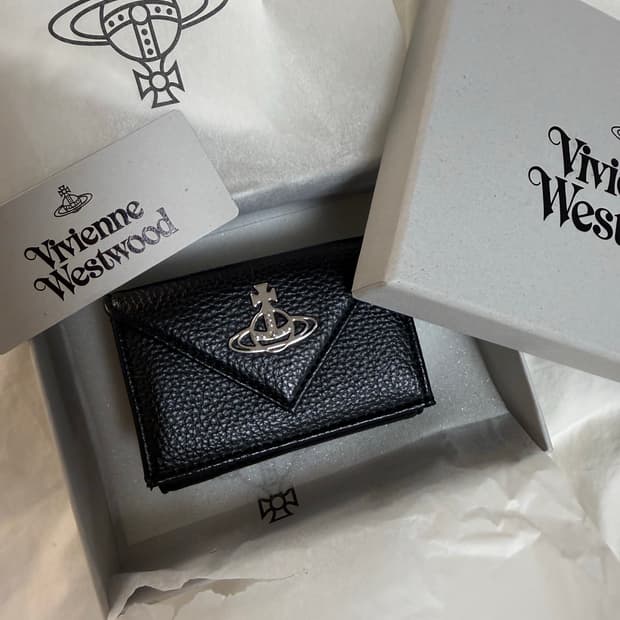 비비안웨스트우드 반지갑 블랙