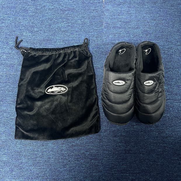 코르테이즈 패딩 클로그