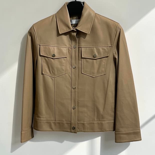 이로 레더 자켓 베이지