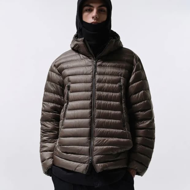 무신사스탠다드 시티레저 후디드 경량패딩