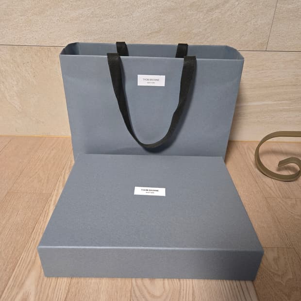 톰브라운 정품 쇼핑백 풀박스
