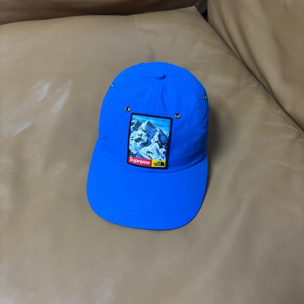 슈프림 노스페이스 6패널 볼캡 모자 설산 블루