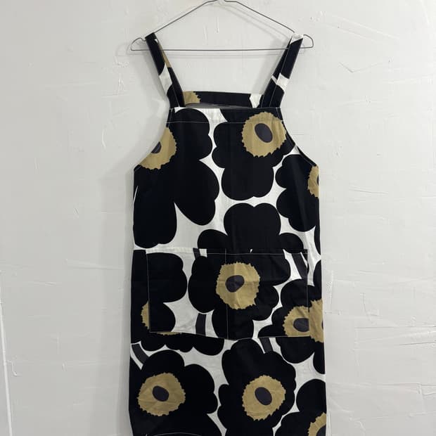 marimekko flower apron