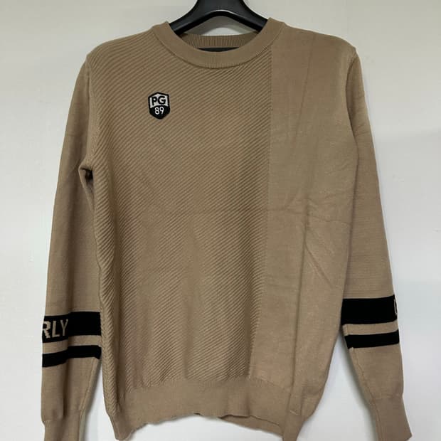 파리게이츠 니트 맨투맨 베이지