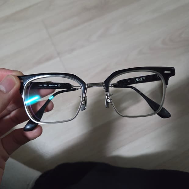 i4p 어크루 안경