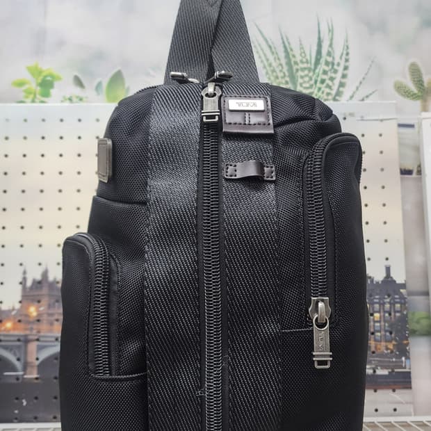 투미 슬링백 알파브라보 몬터레이 남성 크로스백  BF25