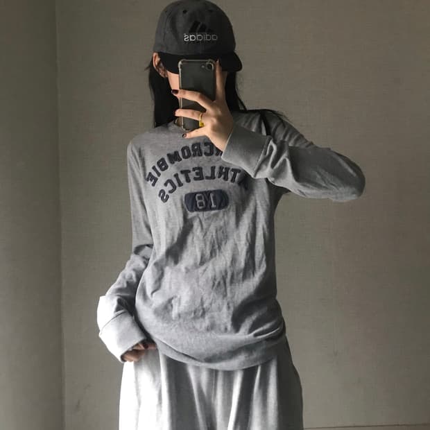 아베크롬비 그레이 롱슬리브