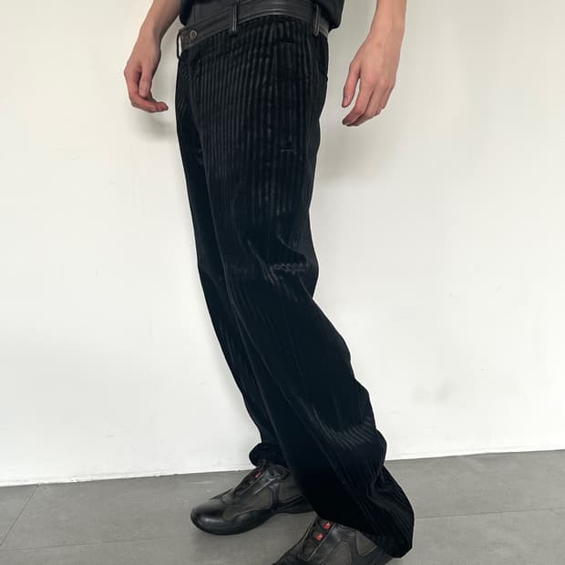 엠포리오 알마니 벨벳 스트라이프 와이드 팬츠