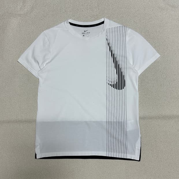 나이키 드라이 핏 숏슬리브 탑