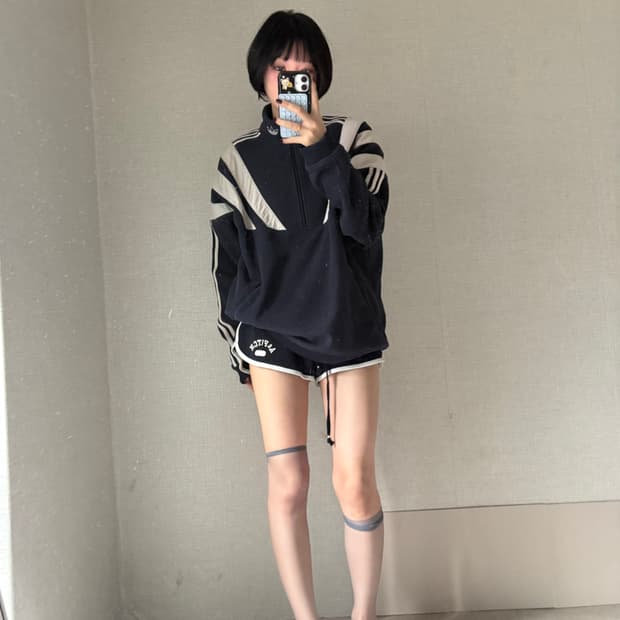 아베크롬비 네이비 돌핀 쇼츠