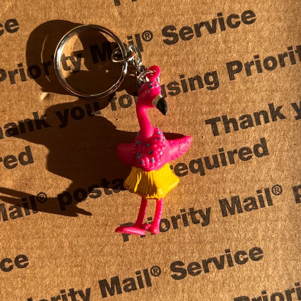 90s vtg Hawaiian Flamingo Keyring