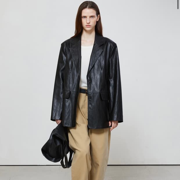 노티아 오버핏 싱글 레더 자켓