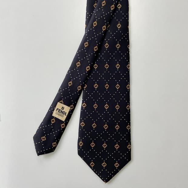 펜디 (FENDI) 모노그램 명품 정품 넥타이