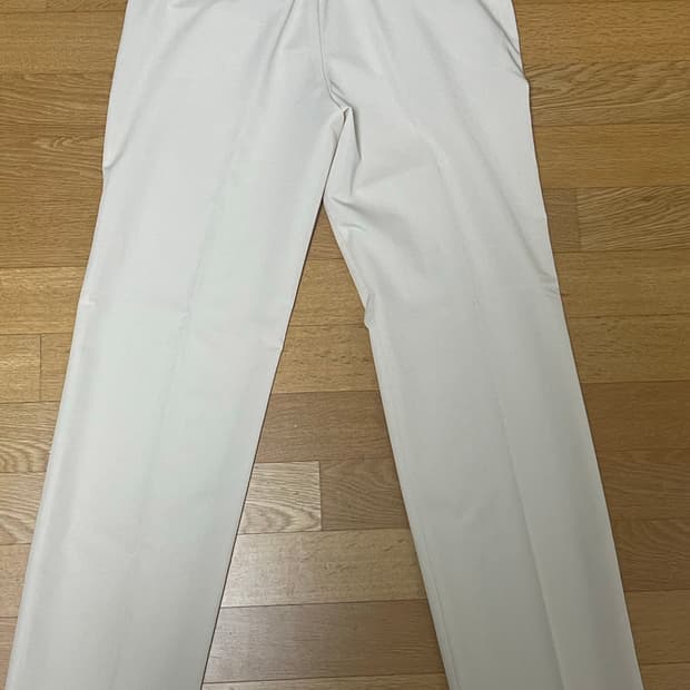 무신사 스탠다드 아이보리 슬랙스