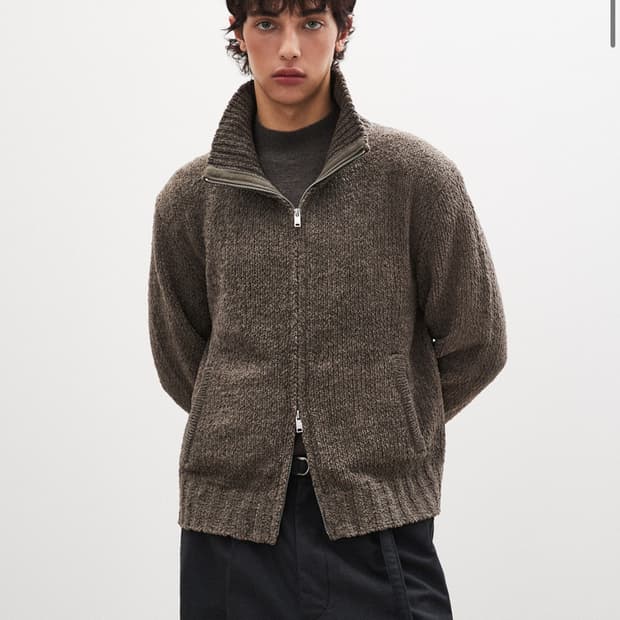 부클레 크롭 니트 집업*