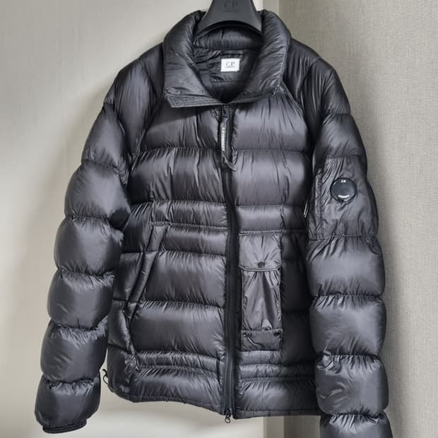 cp컴퍼니 dd쉘 패딩