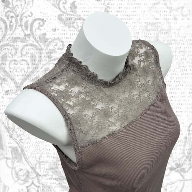 flower frill lace turtle neck sleeveless