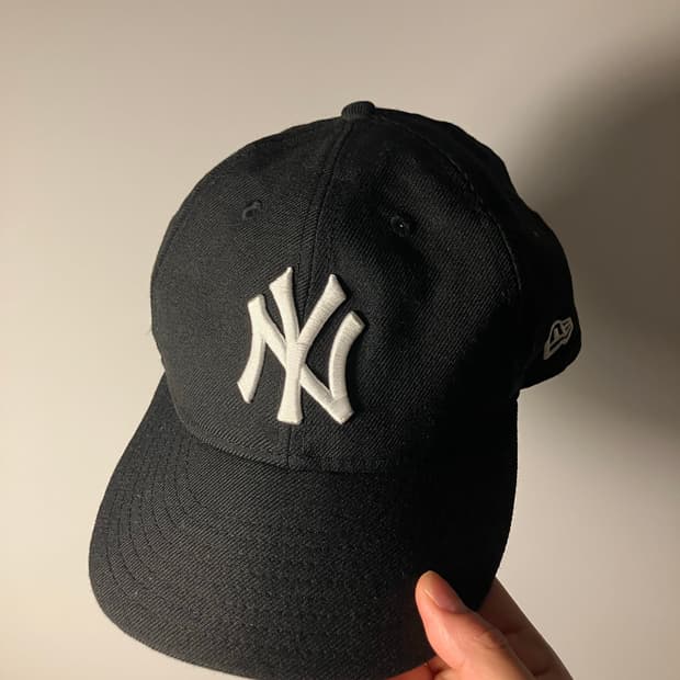 뉴에라 x 비이커 뉴욕양키스 9fifty 블랙