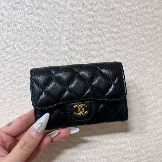 샤넬 퀄링 카드지갑 금장