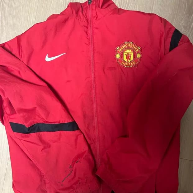 나이키 맨유 바람막이
