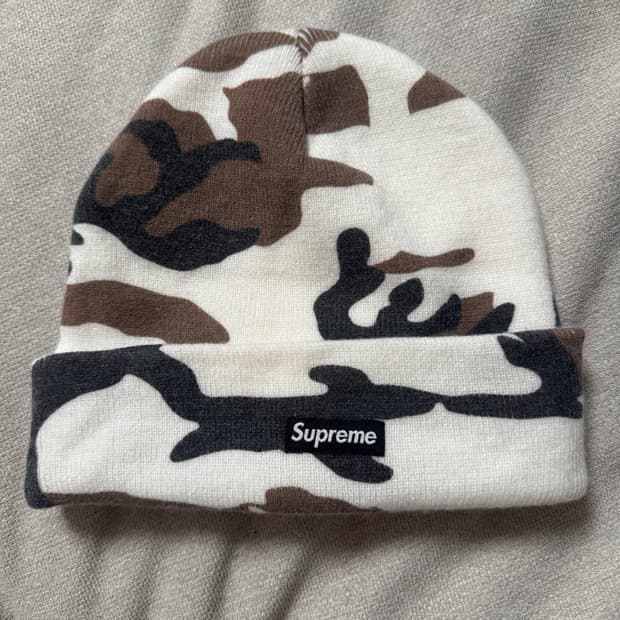 슈프림 카모 비니