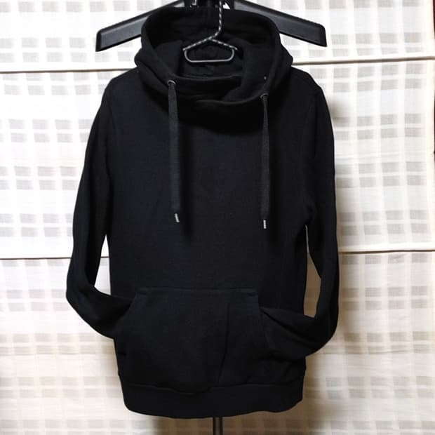 (H&M) 검정 기모 후드 티셔츠 S (95 정도)