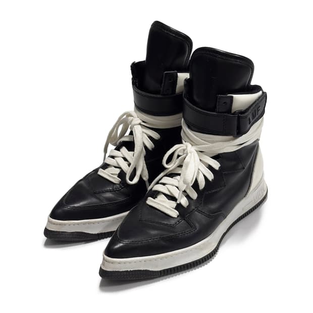 LIMI FEU X MIHARA YASUHIRO