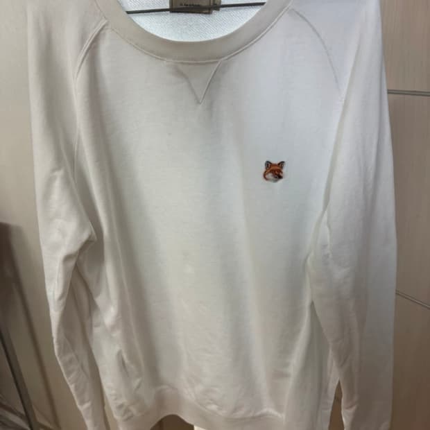 메종키츠네 폭스 맨투맨 화이트 l