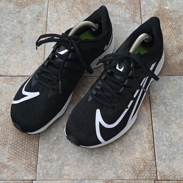 (245)나이키 줌 라이벌 플라이