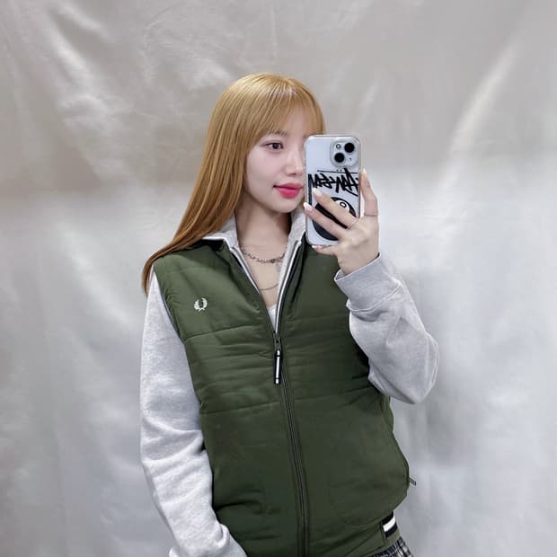 프레드페리 카키 패딩조끼 